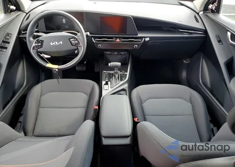 2026 Kia Niro Lx z USA, uszkodzony, nr VIN KNDCP3LEXT5318863